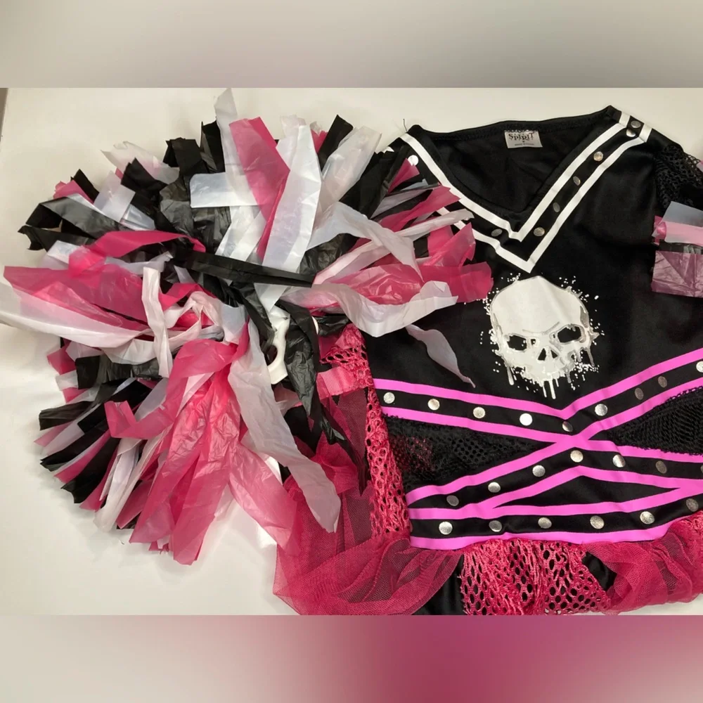 Scare squad cheerleader costume - Picture 13 of 16